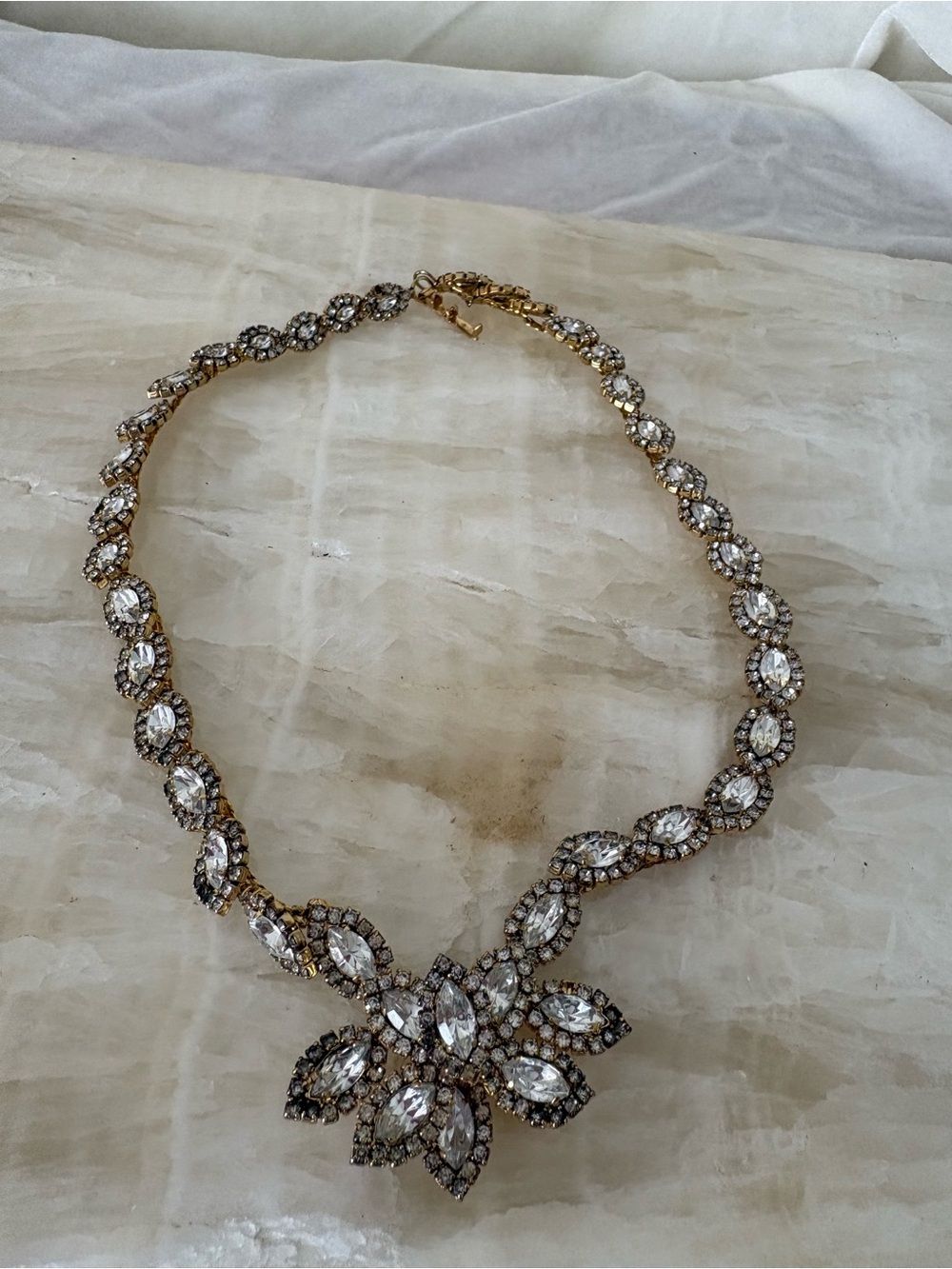 Vintage rhinestone statement necklace floral gold tone glitz glam